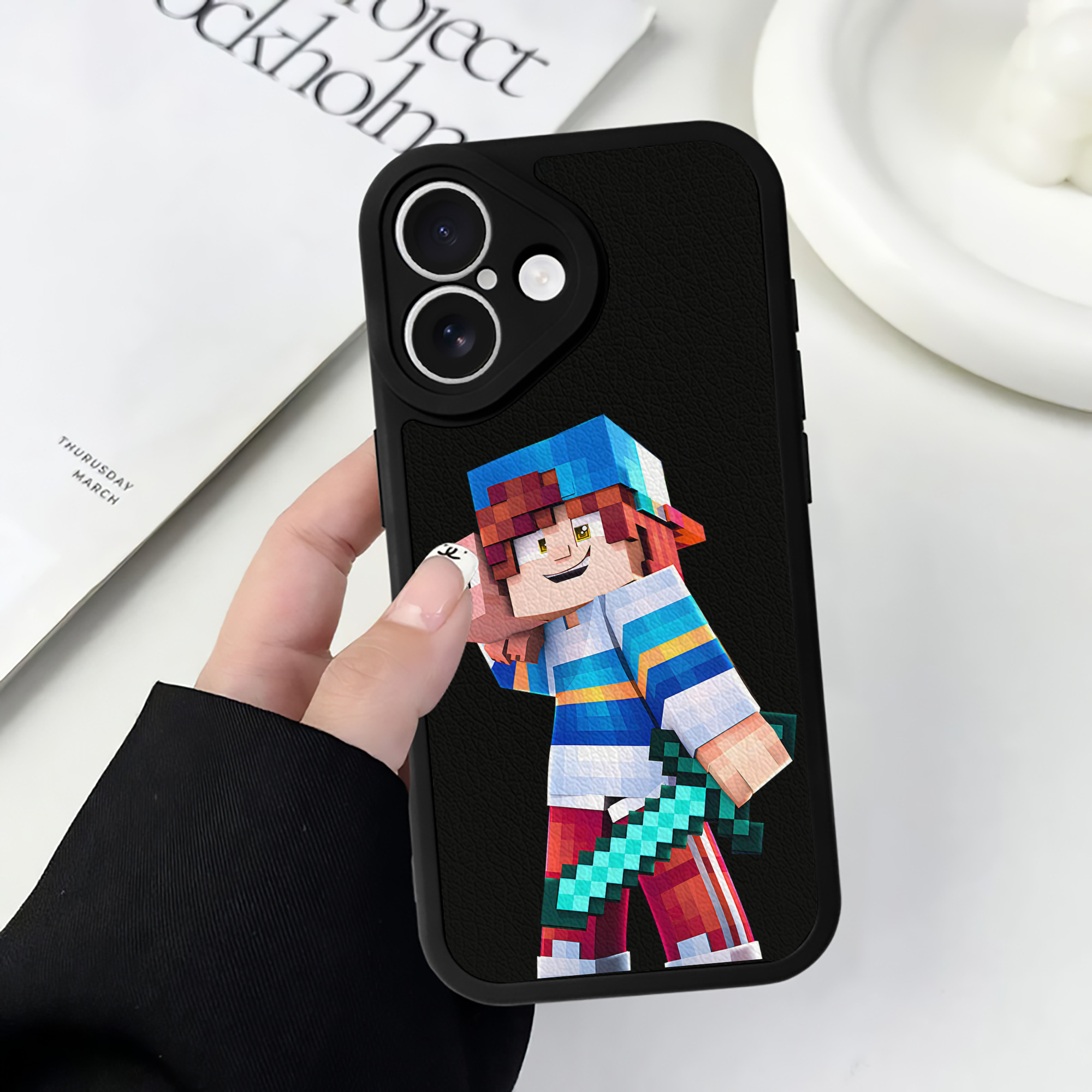 （画像用） マインクラフト ブロックの世界 Minecraft MC Block world 【iPhone 16シリーズ対応】シリコンスマホケース（レザー調） 材質：シリコン